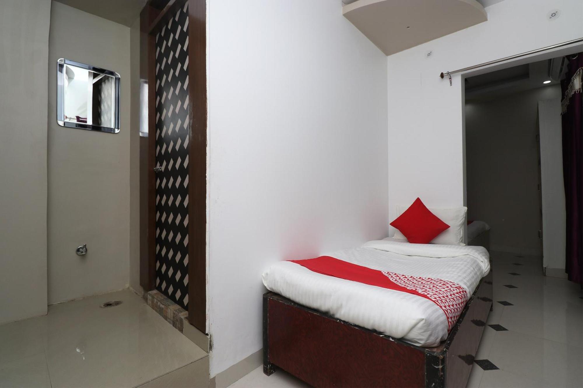 Colonelganj Hotel O Swastik Resort מראה חיצוני תמונה